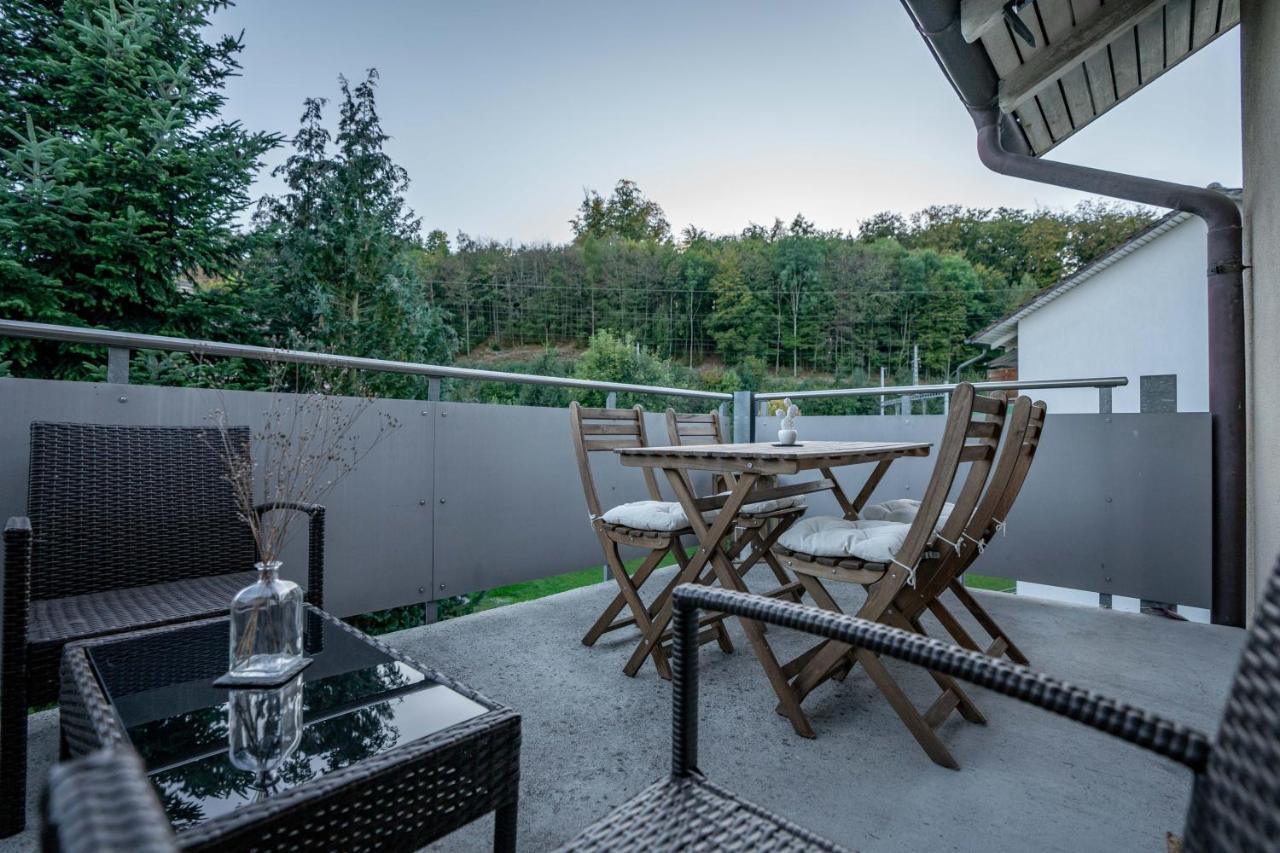 Moderne Wohnung Mit Parkplatz - Top Floor 오스터문디겐 외부 사진